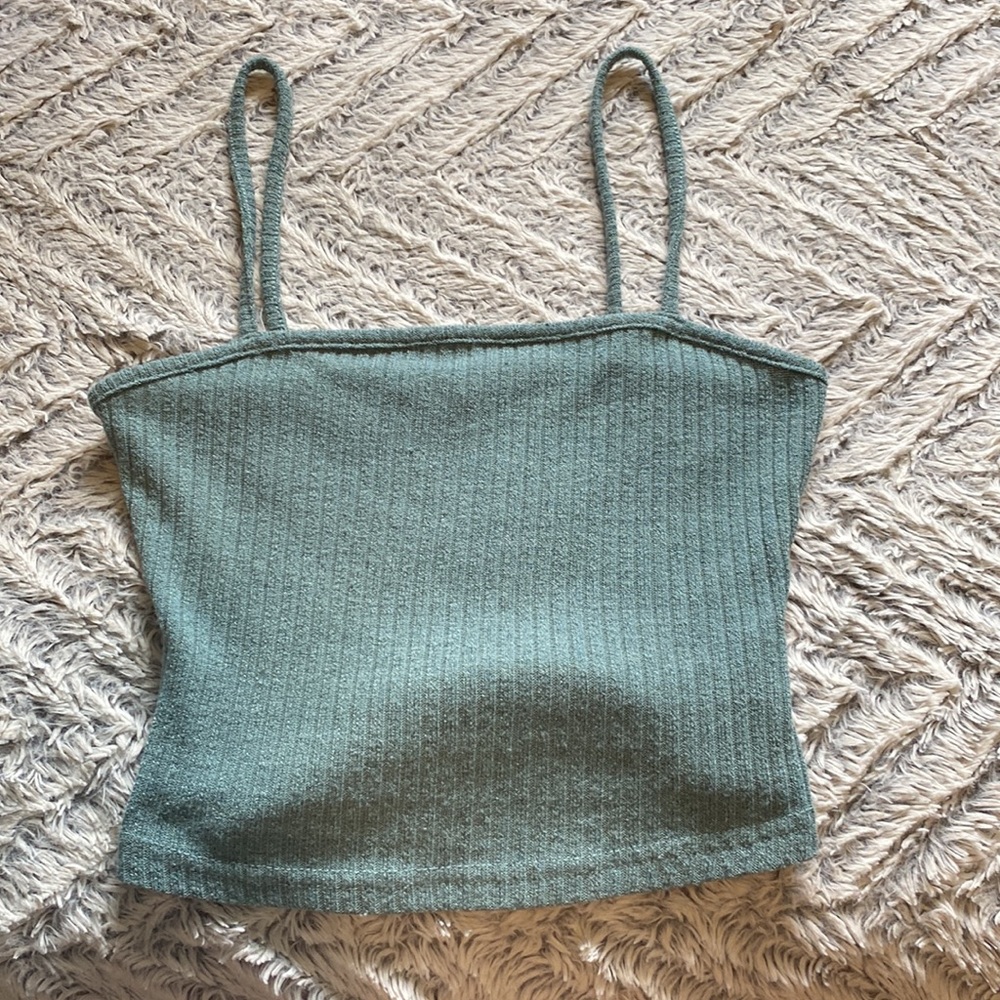 SHEIN crop top bundle - Picture 2 of 6